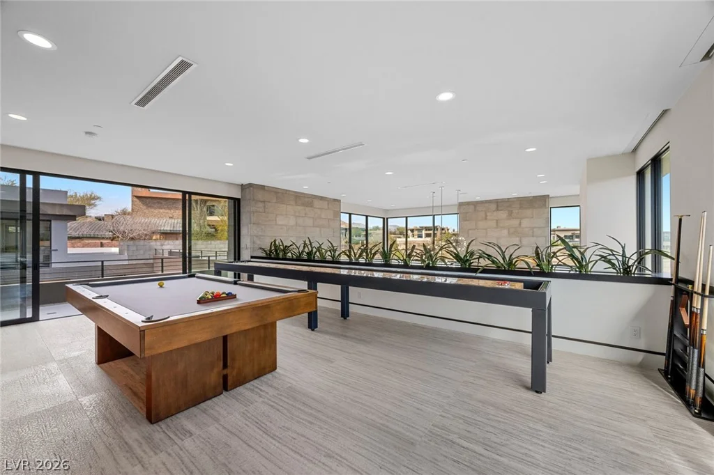 4 Soaring Bird, Las Vegas, NV 89135