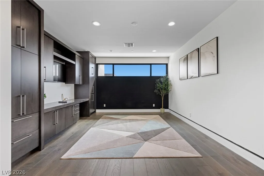 4 Soaring Bird, Las Vegas, NV 89135