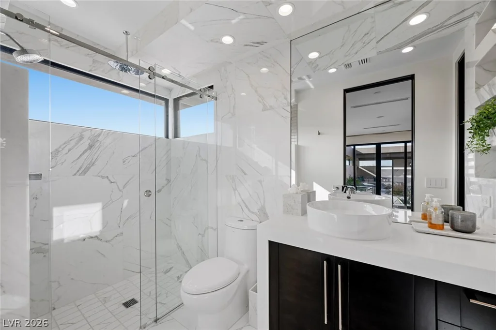 4 Soaring Bird, Las Vegas, NV 89135