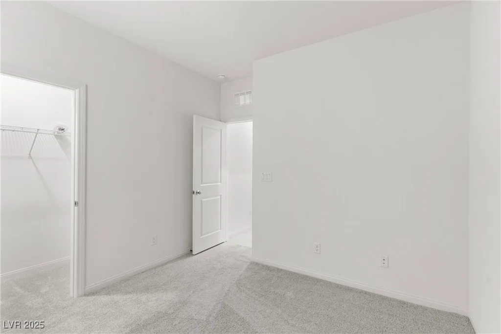 8974 Lucky Crest, Las Vegas, NV 89113