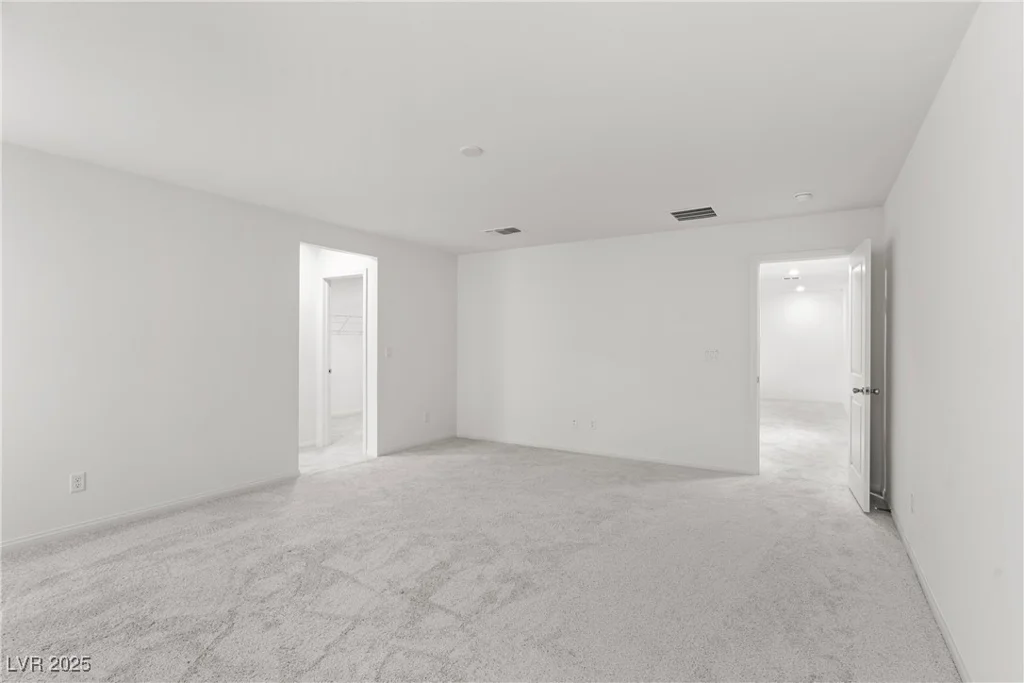8974 Lucky Crest, Las Vegas, NV 89113