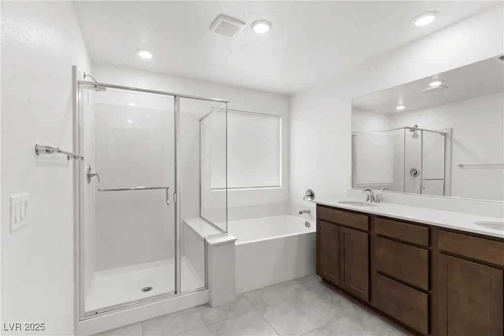 8974 Lucky Crest, Las Vegas, NV 89113