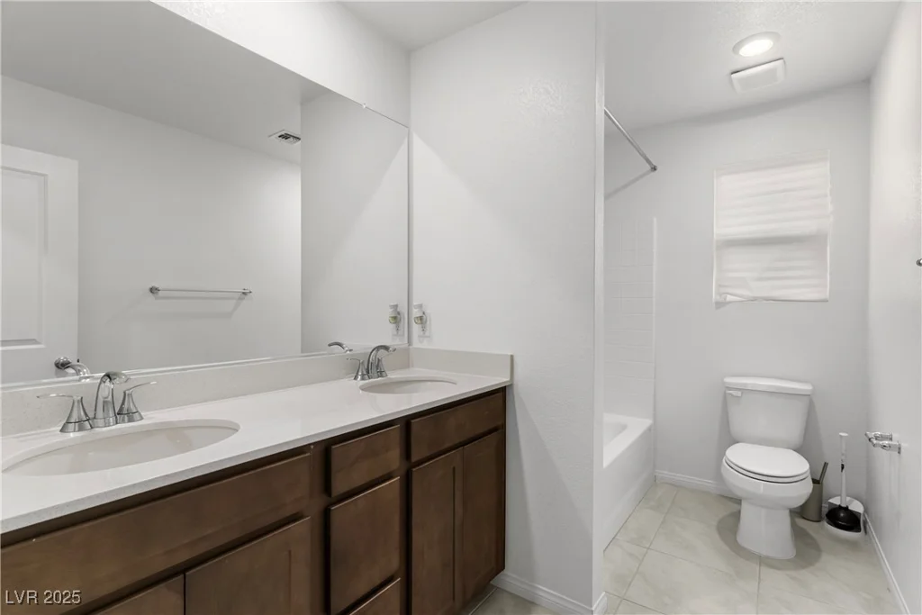 8974 Lucky Crest, Las Vegas, NV 89113
