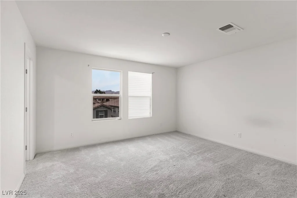 8974 Lucky Crest, Las Vegas, NV 89113