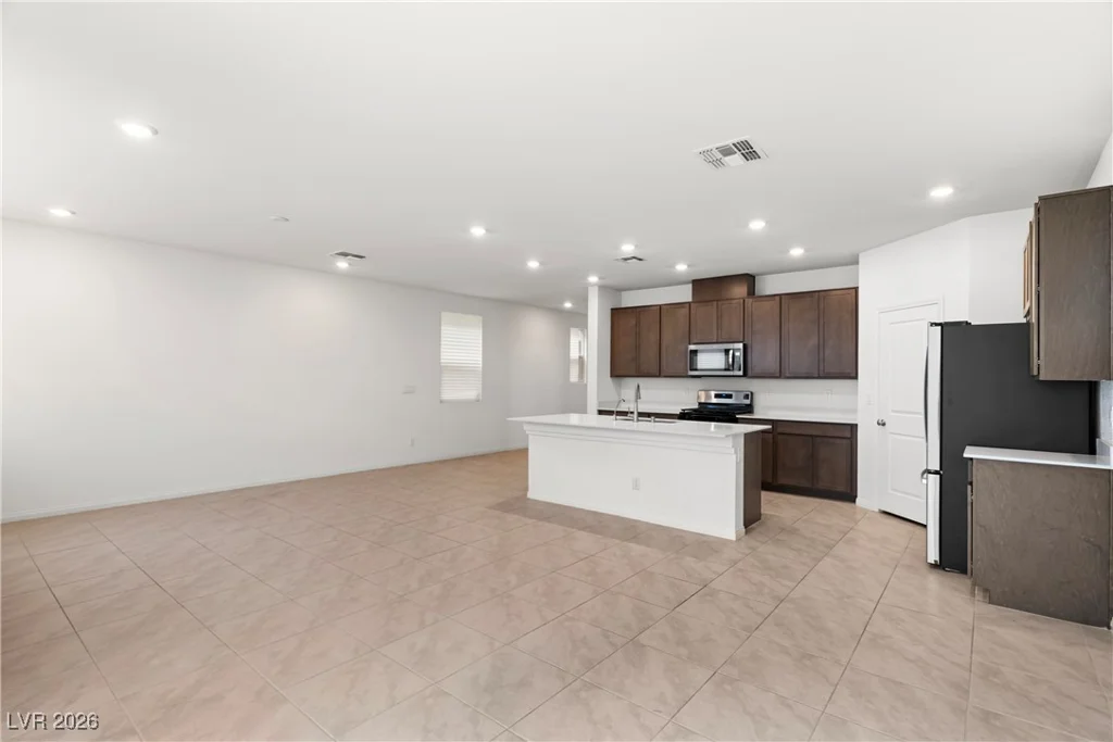 8974 Lucky Crest, Las Vegas, NV 89113