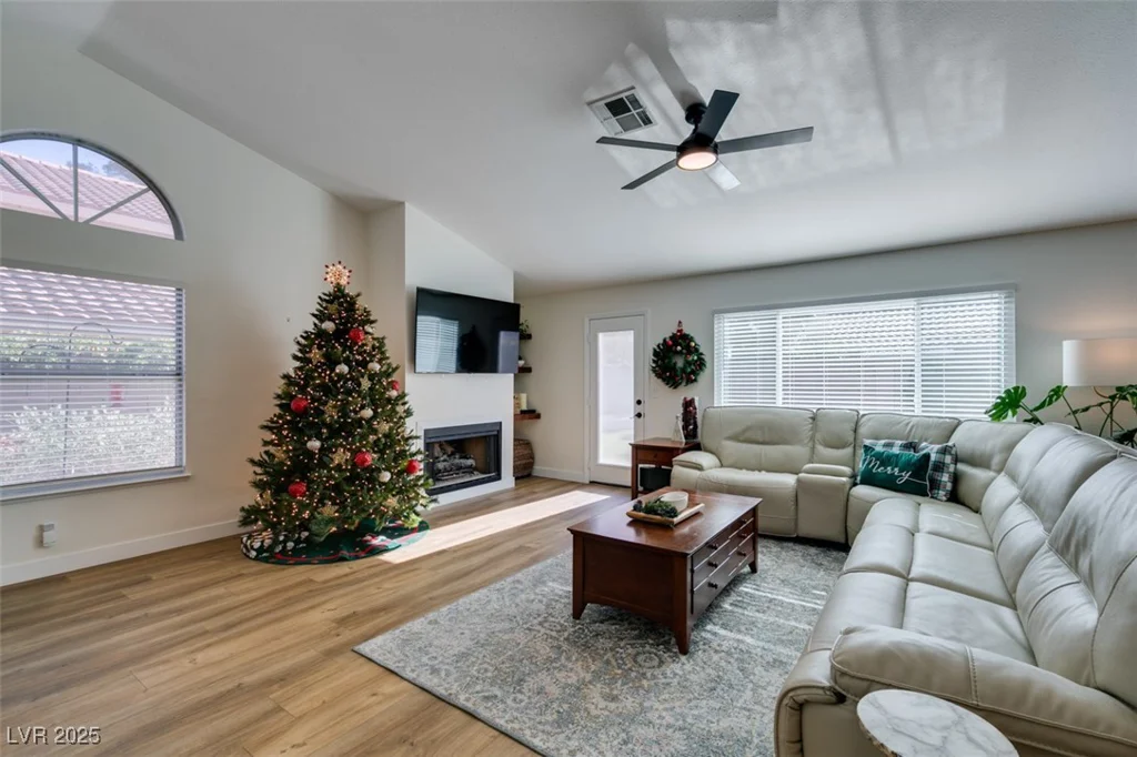 1233 Little Sidnee, Las Vegas, NV 89123