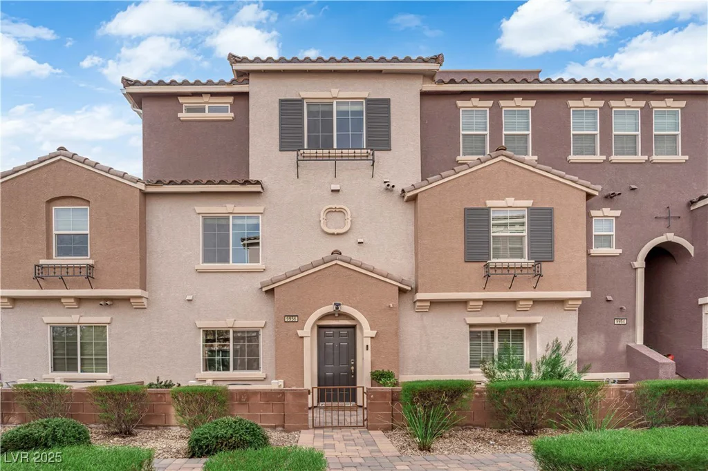9956 Sable Point, Las Vegas, NV 89178