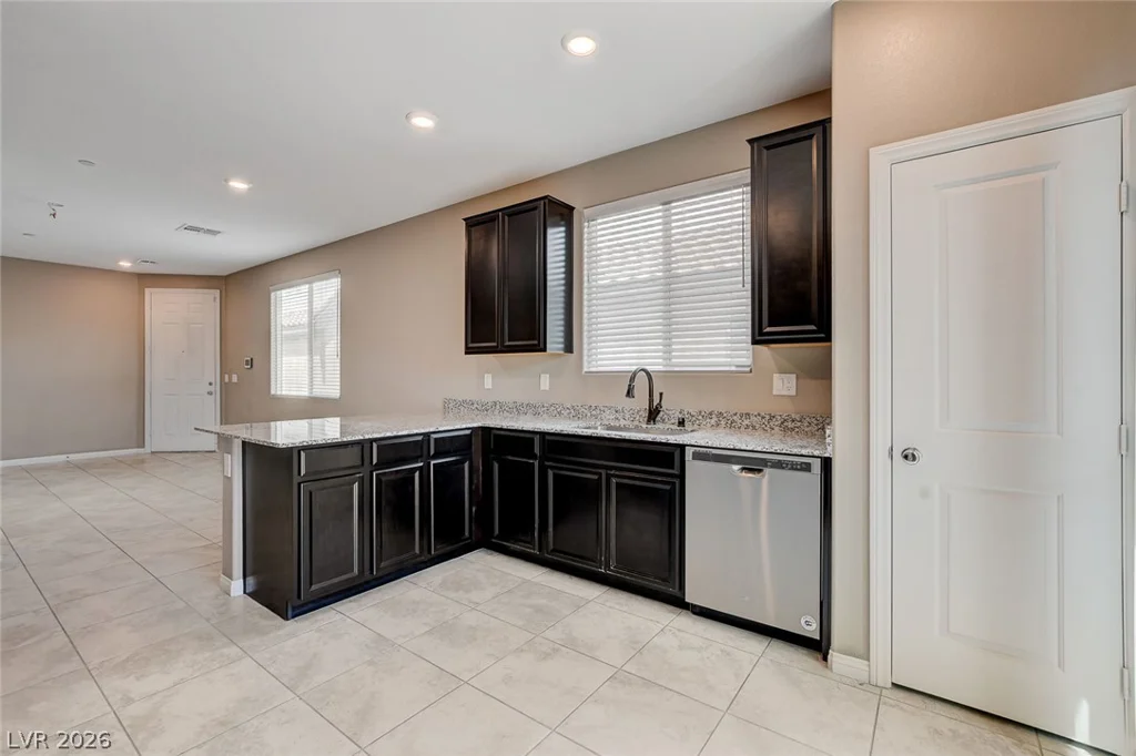 6579 Secret Grove, Las Vegas, NV 89130