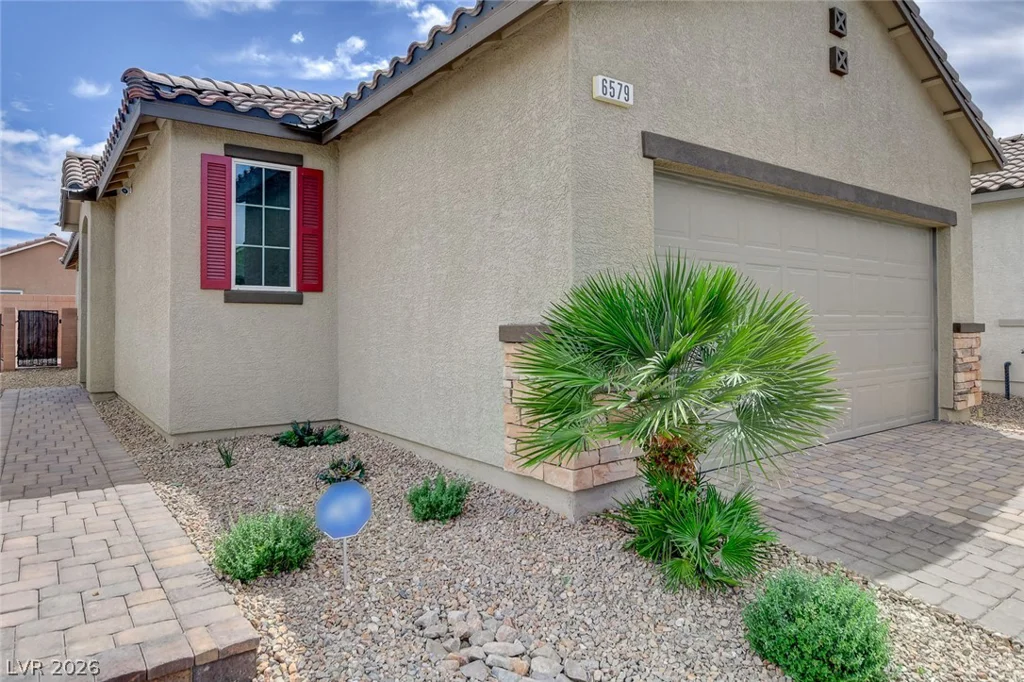 6579 Secret Grove, Las Vegas, NV 89130