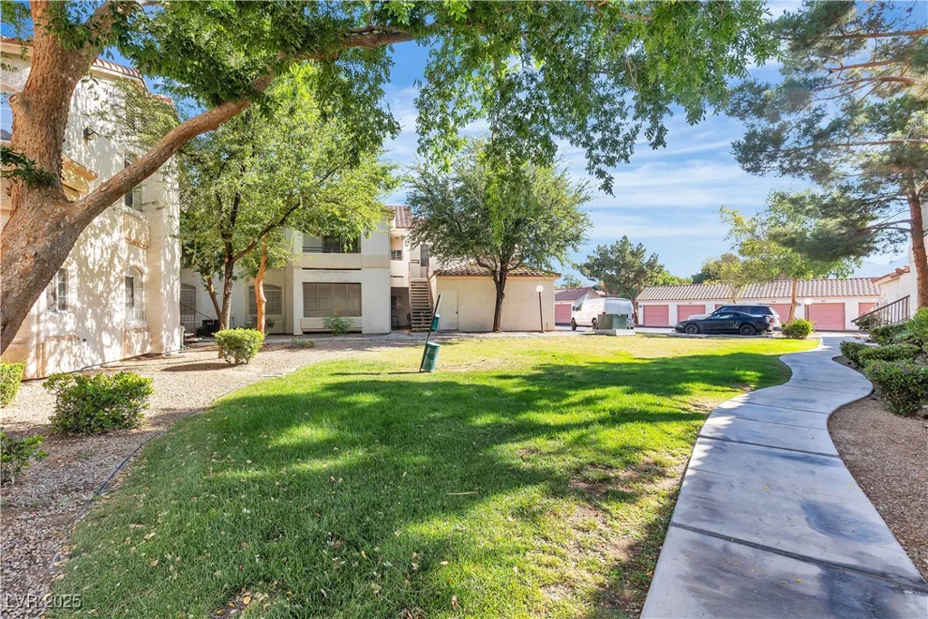 1300 Arlington, Las Vegas, NV 89104