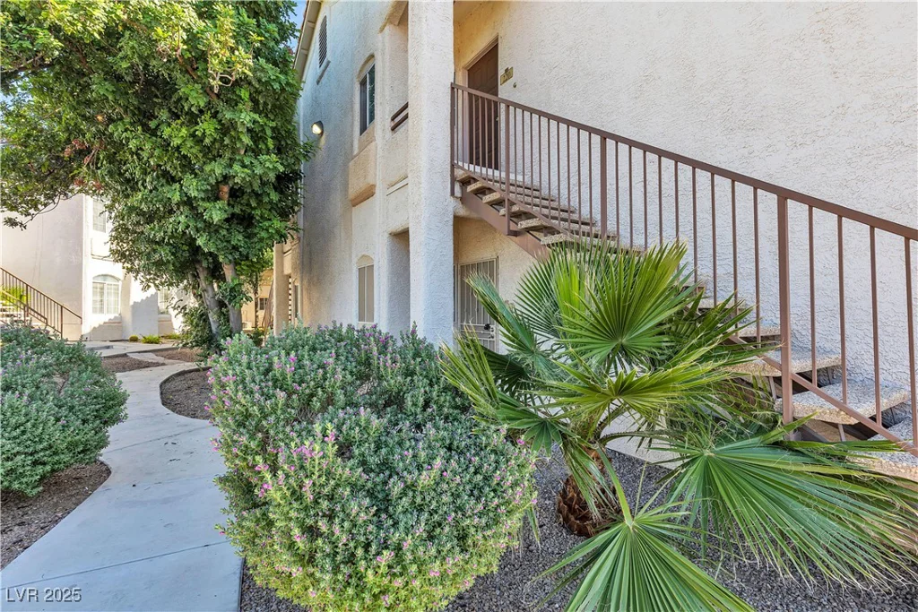 1300 Arlington, Las Vegas, NV 89104