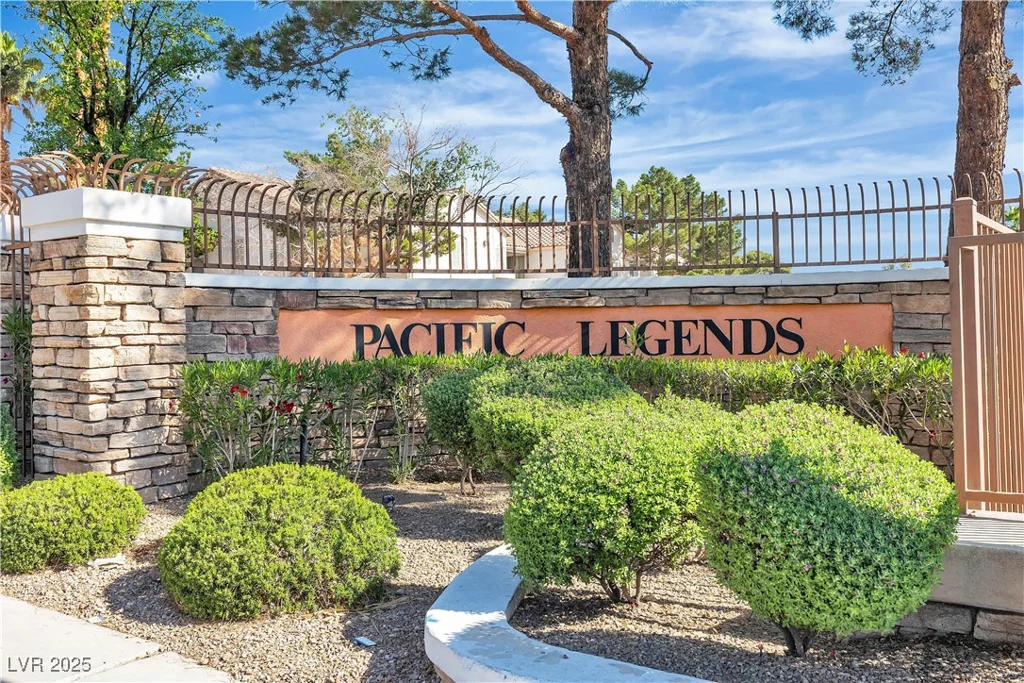 1300 Arlington, Las Vegas, NV 89104