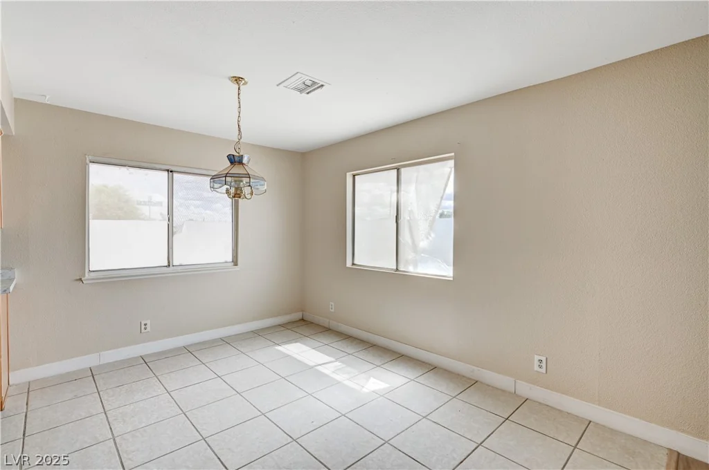 2209 Arden, Las Vegas, NV 89104