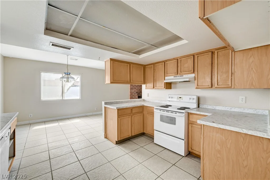 2209 Arden, Las Vegas, NV 89104