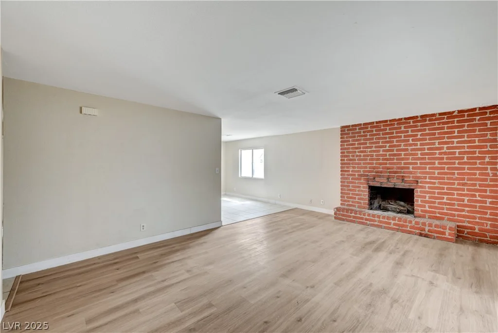 2209 Arden, Las Vegas, NV 89104