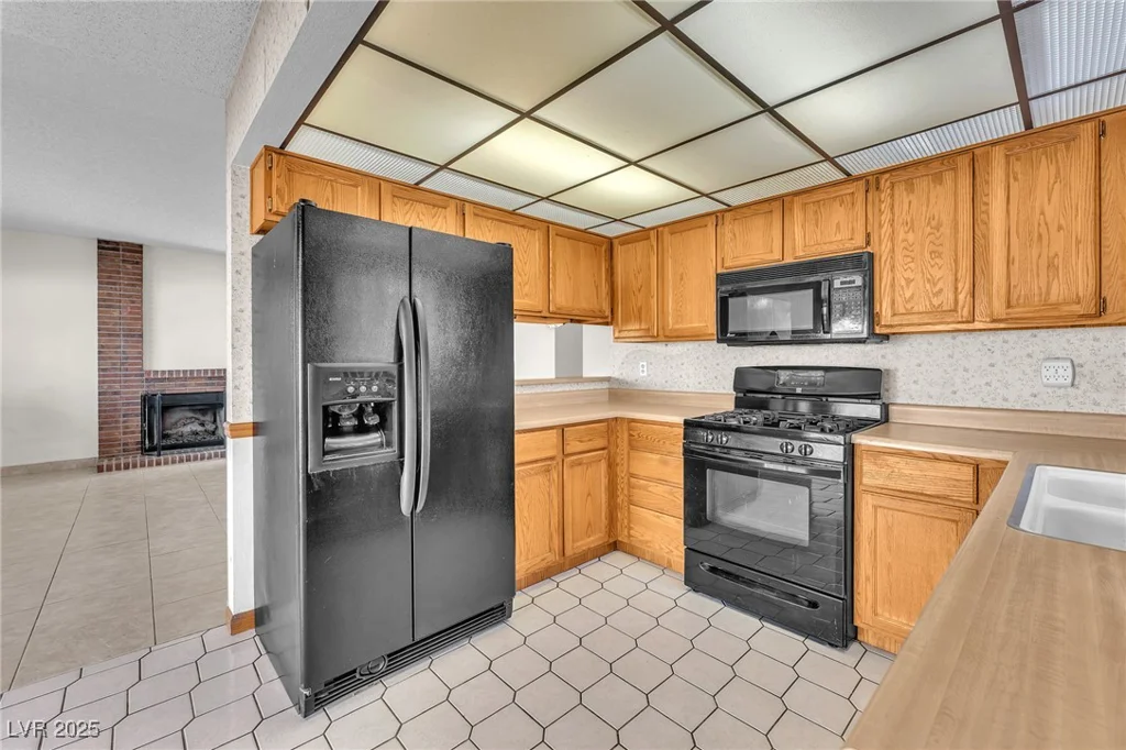 6772 Bethany, Las Vegas, NV 89156
