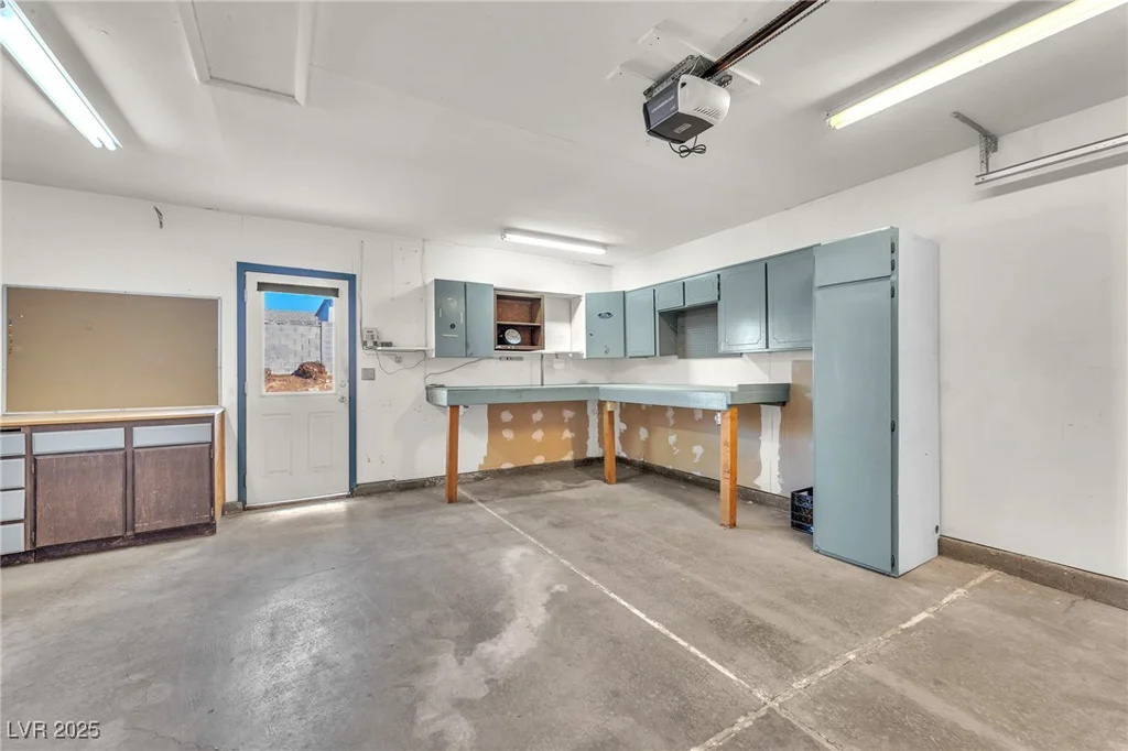 6772 Bethany, Las Vegas, NV 89156