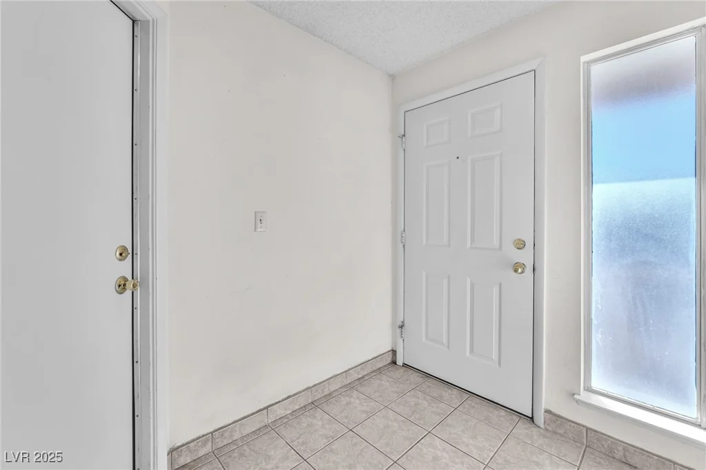 6772 Bethany, Las Vegas, NV 89156