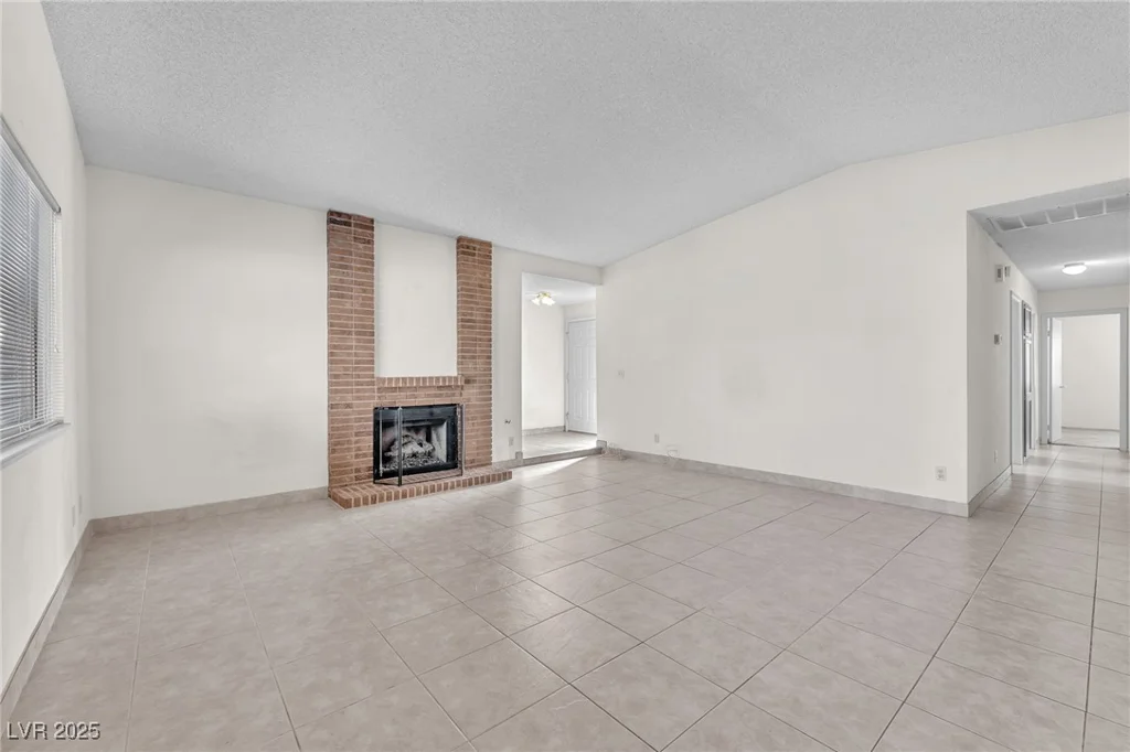 6772 Bethany, Las Vegas, NV 89156