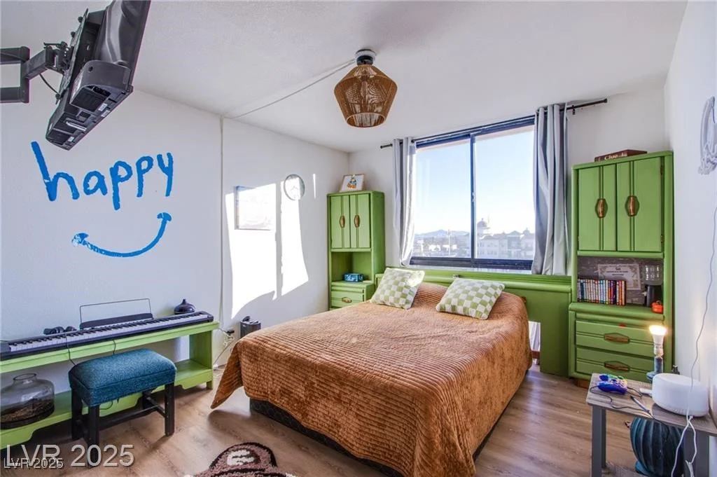 3930 University Center, Las Vegas, NV 89119