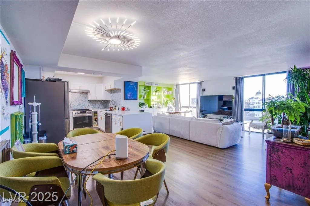 3930 University Center, Las Vegas, NV 89119