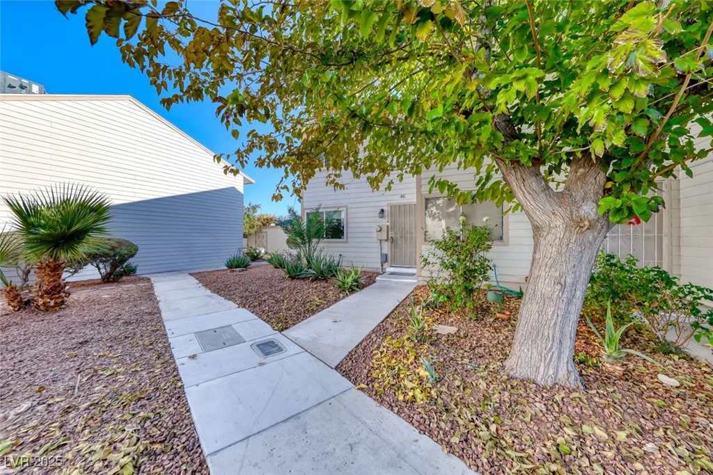 4770 Topaz, Las Vegas, NV 89121