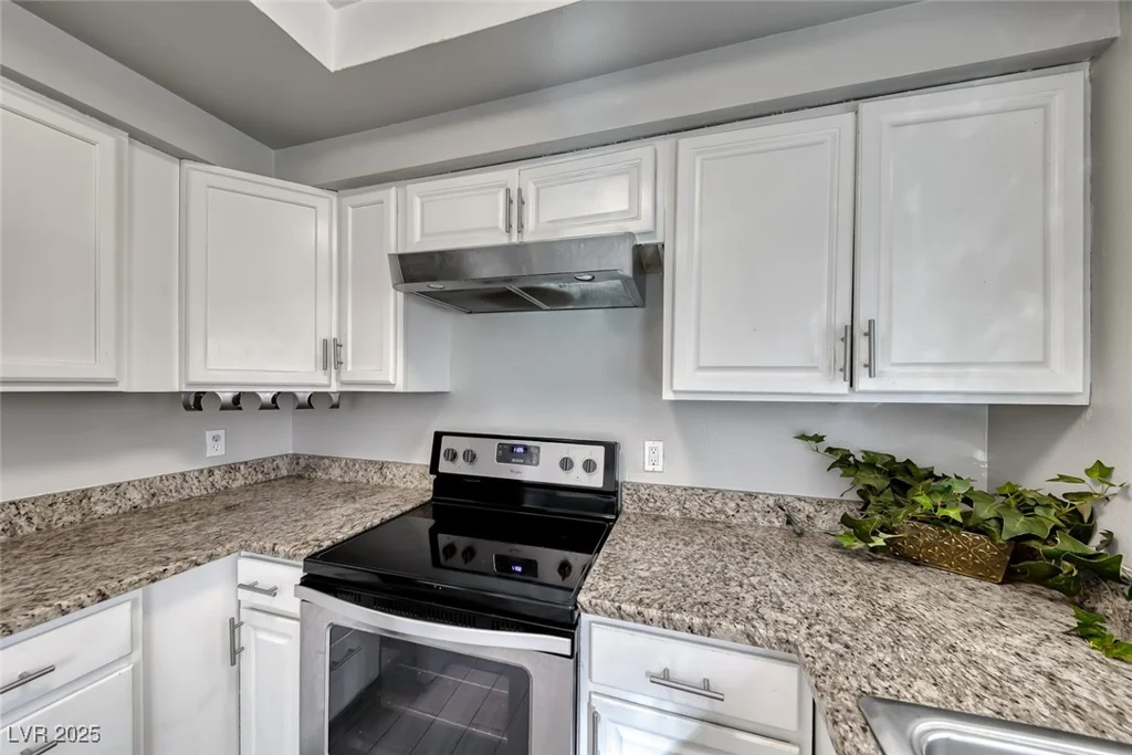 4770 Topaz, Las Vegas, NV 89121