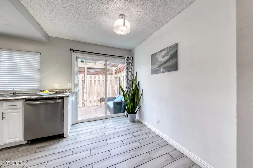 4770 Topaz, Las Vegas, NV 89121