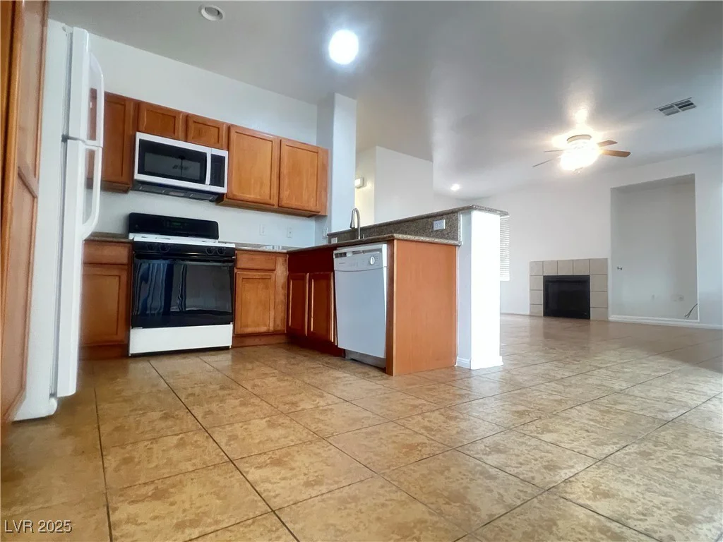 4004 Joyous, North Las Vegas, NV 89032
