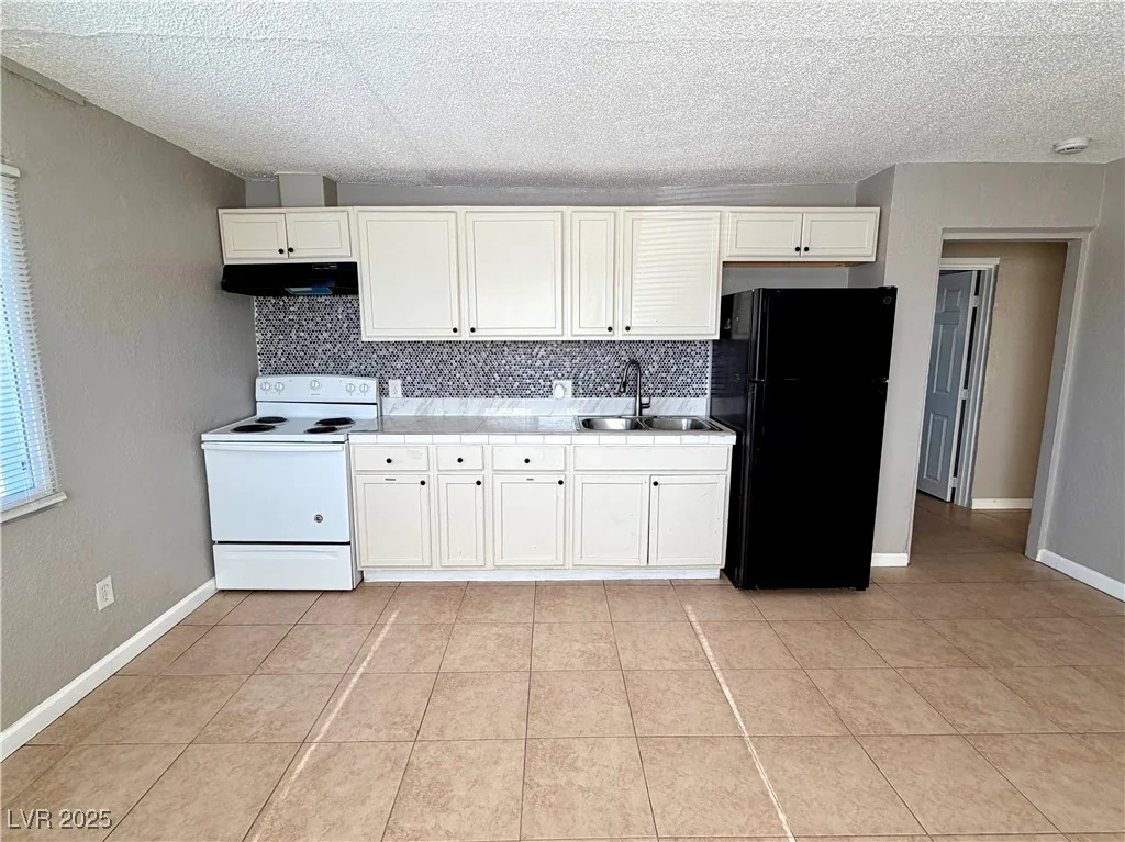 2536 Carroll, North Las Vegas, NV 89030
