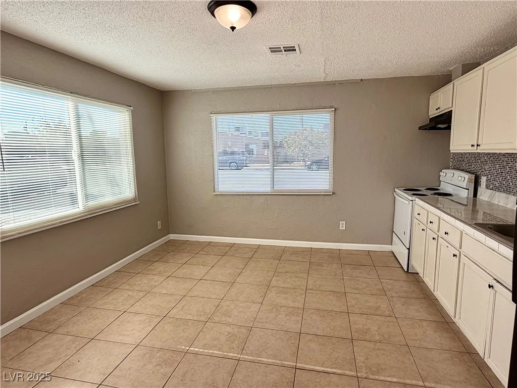 2536 Carroll, North Las Vegas, NV 89030