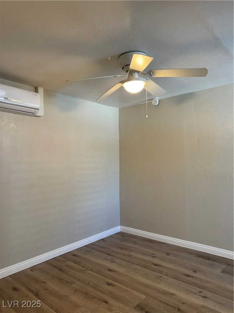2529 Meadows, Las Vegas, NV 89101