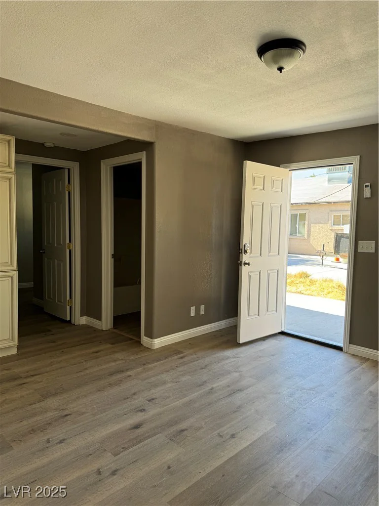 2529 Meadows, Las Vegas, NV 89101