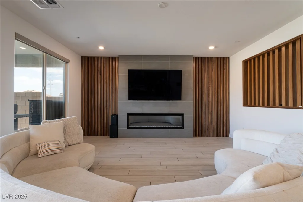 6486 Vanhoven Crest, Las Vegas, NV 89166