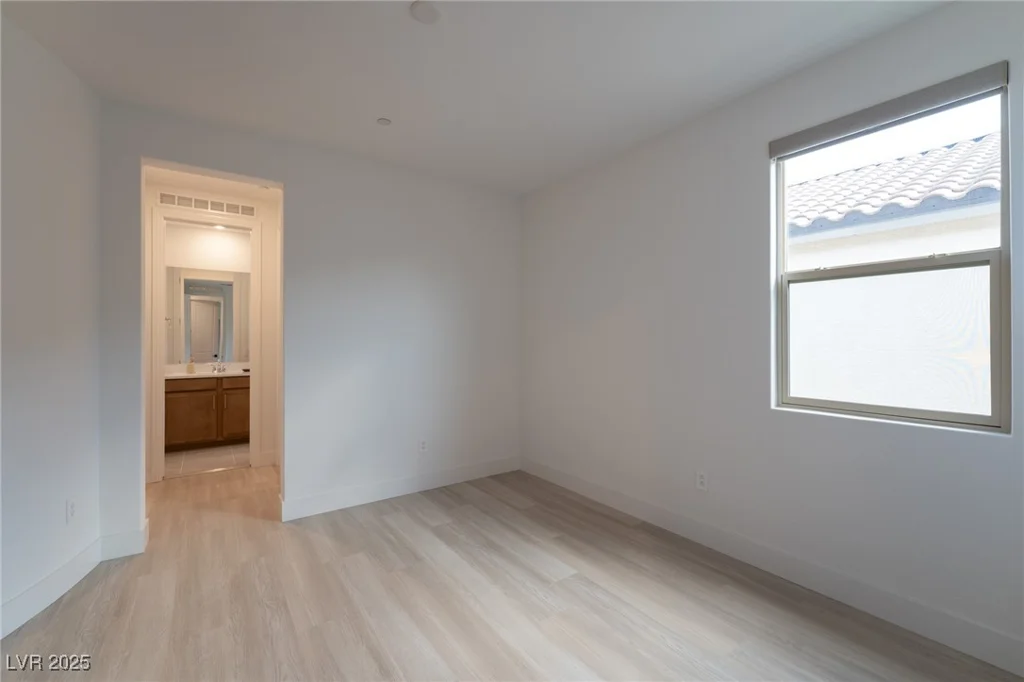 6486 Vanhoven Crest, Las Vegas, NV 89166