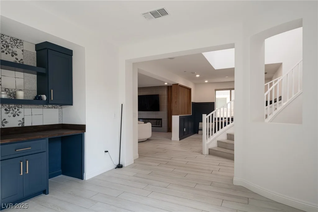 6486 Vanhoven Crest, Las Vegas, NV 89166