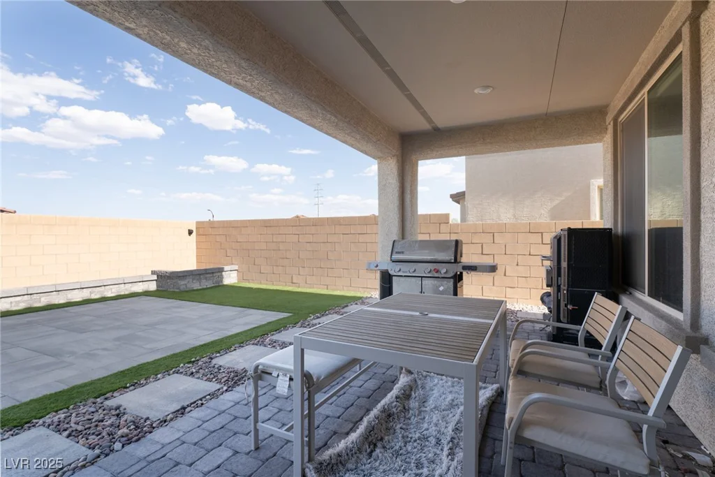 6486 Vanhoven Crest, Las Vegas, NV 89166