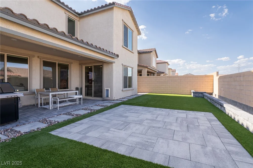 6486 Vanhoven Crest, Las Vegas, NV 89166