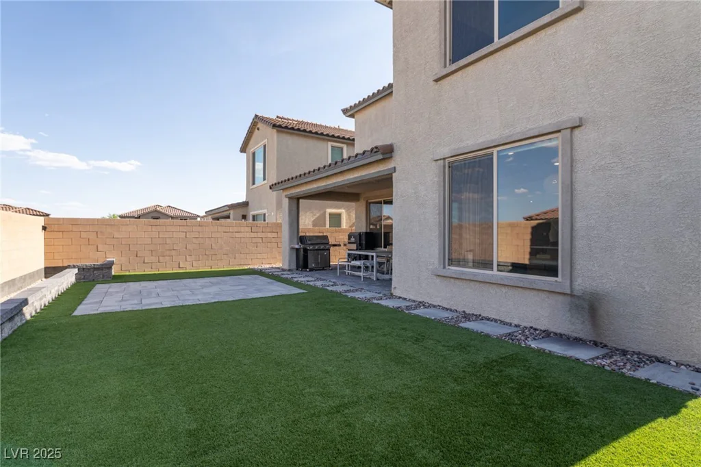6486 Vanhoven Crest, Las Vegas, NV 89166