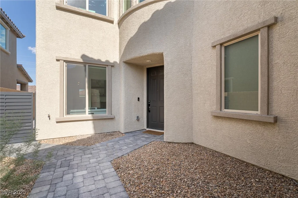6486 Vanhoven Crest, Las Vegas, NV 89166