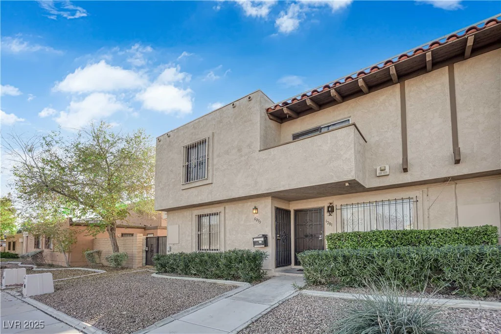 6279 Washington, Las Vegas, NV 89107