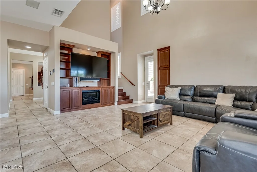 8505 Mayport, Las Vegas, NV 89131