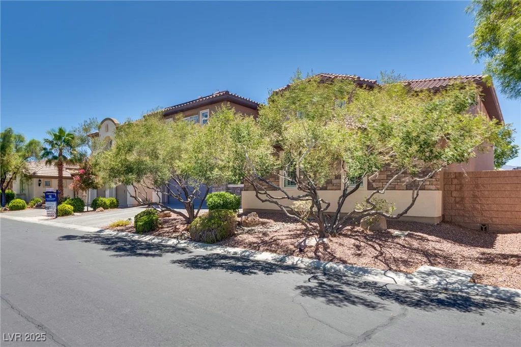 8505 Mayport, Las Vegas, NV 89131