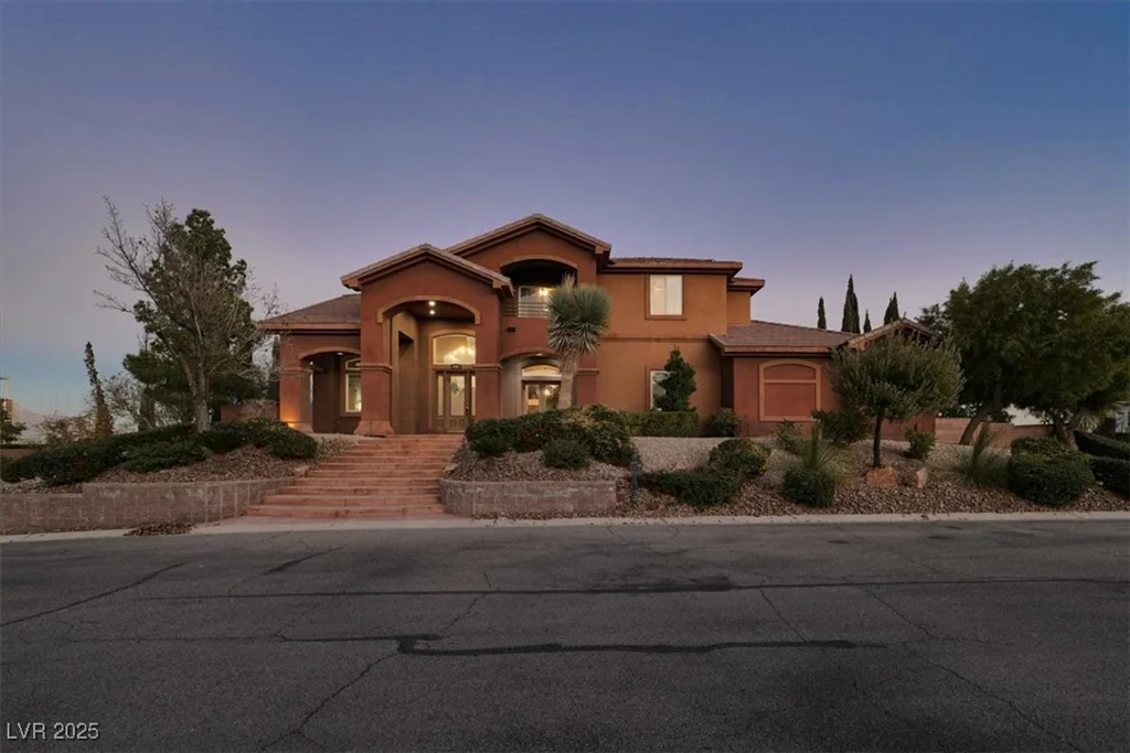 9465 Fisher, Las Vegas, NV 89149