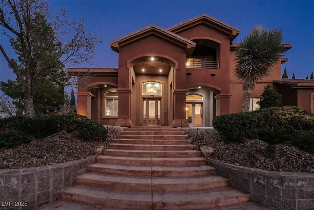 9465 Fisher, Las Vegas, NV 89149