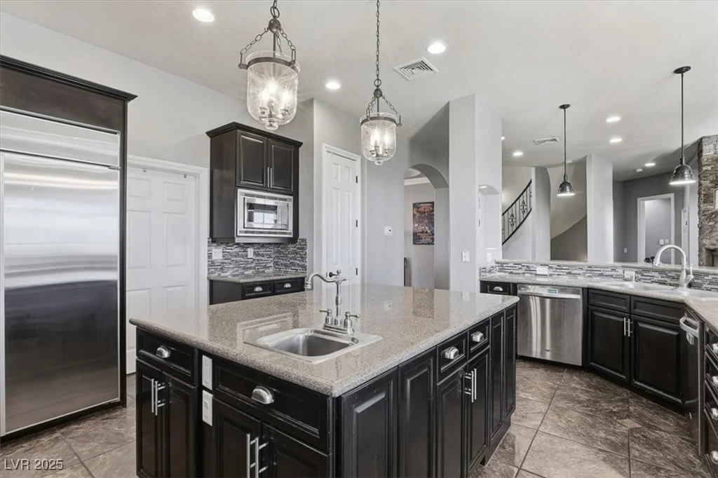 9465 Fisher, Las Vegas, NV 89149