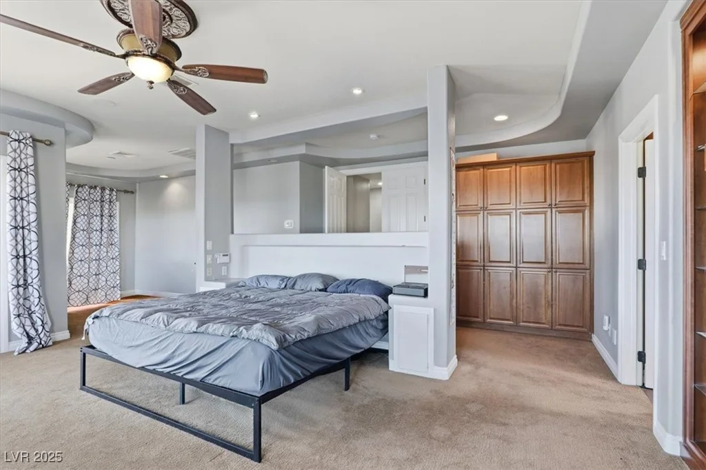 9465 Fisher, Las Vegas, NV 89149