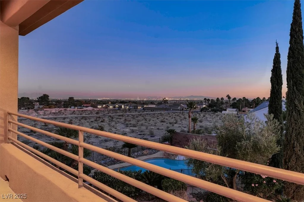 9465 Fisher, Las Vegas, NV 89149