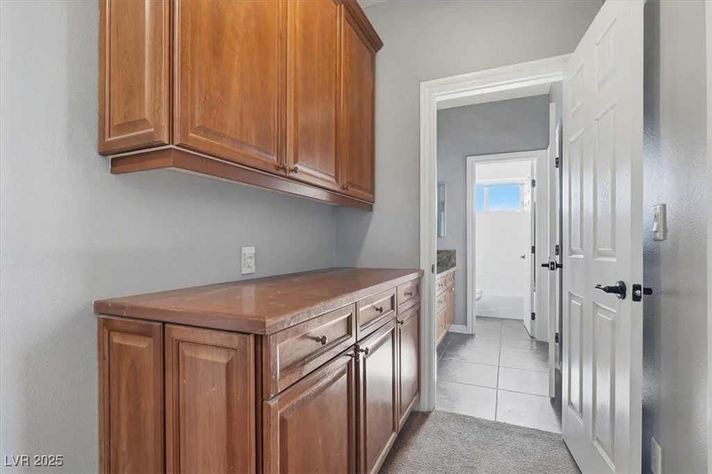9465 Fisher, Las Vegas, NV 89149