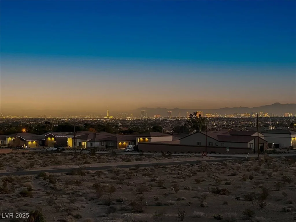 9465 Fisher, Las Vegas, NV 89149
